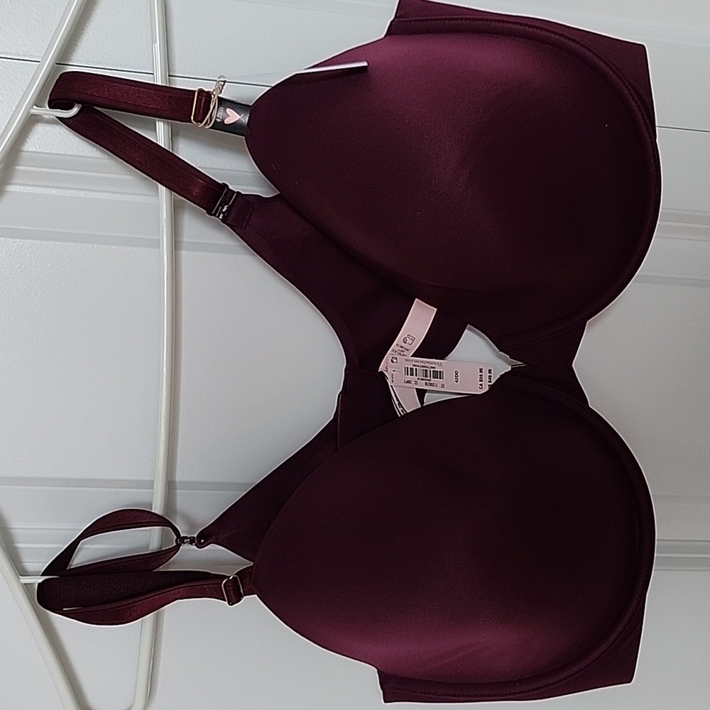 Victoria's Secret Love Cloud Full Coverage Bra NWT Plus Size 42DD